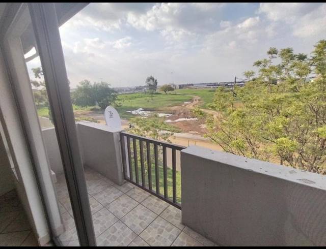 2 BEDROOM APARTMENT FOR SALE IN EVELEIGH